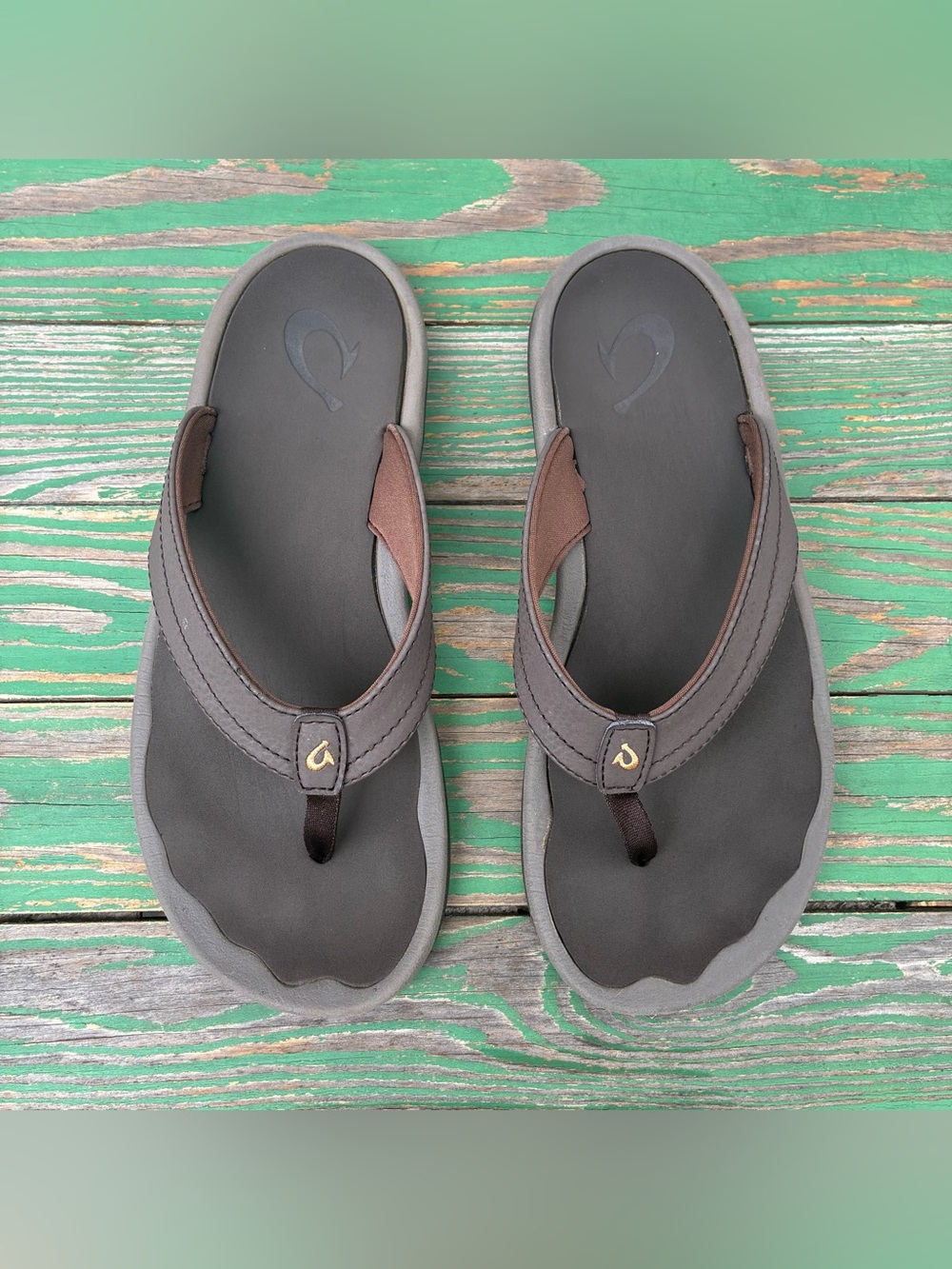 OluKai OHANA Womens Sz 8 Slip On Thong Sandals Brown Flip Flop Beach Summer - Picture 6 of 16